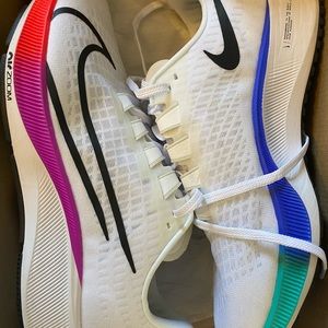 Nike Men’s Pegasus 37. Size 9. EUC